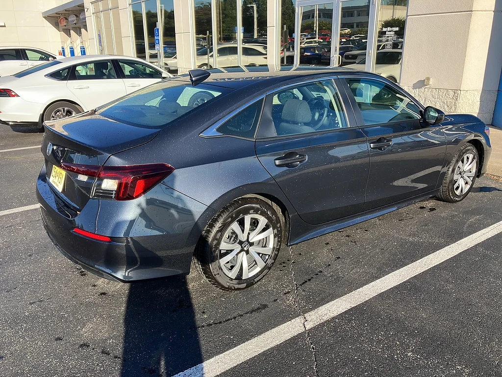 Certified Used 2025 Meteorite Gray Metallic Honda LX image 3