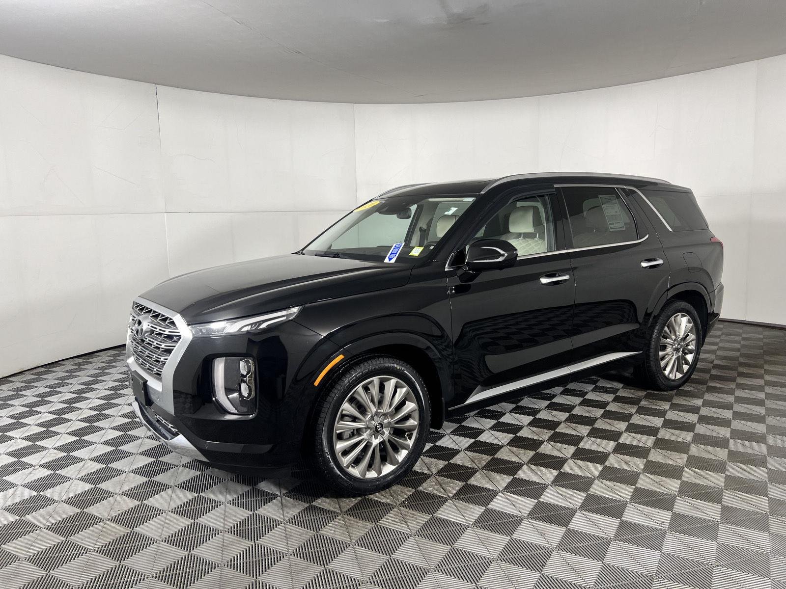 Used 2020 Becketts Black Hyundai Limited image 2