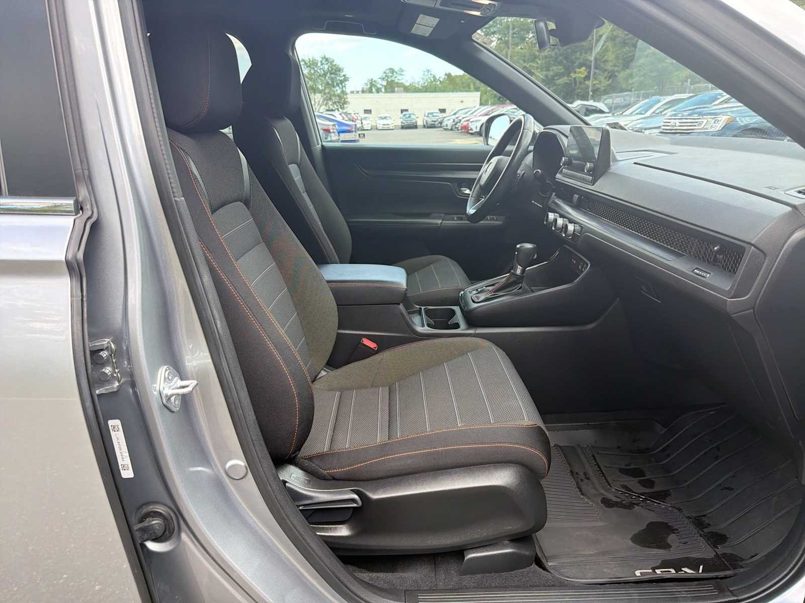 Used 2024 Lunar Silver Metallic Honda Sport image 14