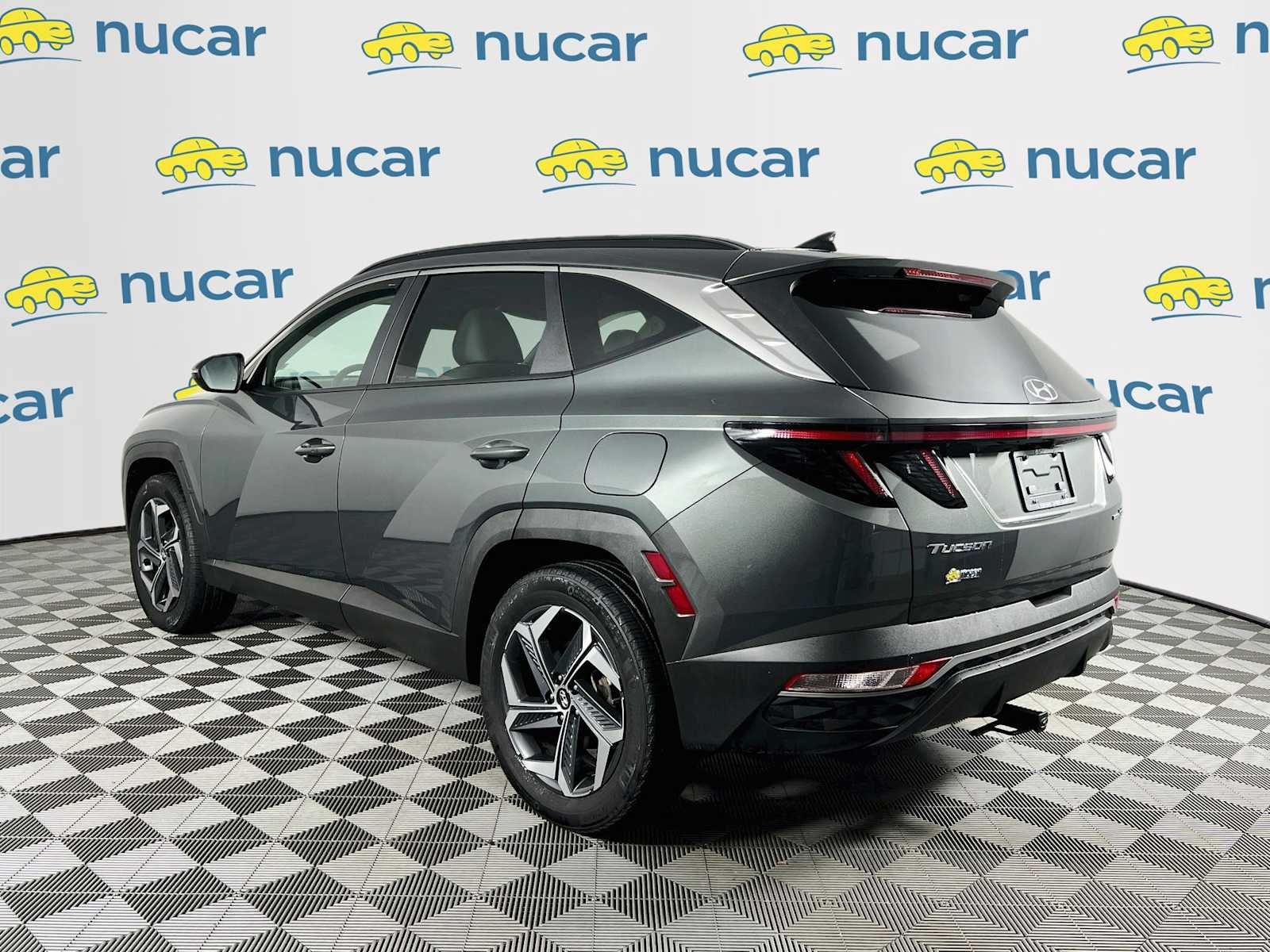 Used 2024 Amazon Gray Hyundai SEL Convenience image 5