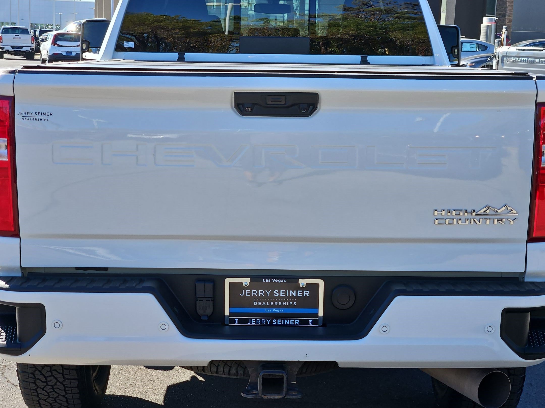 2023 Chevrolet Silverado 3500HD High Country - Photo 13