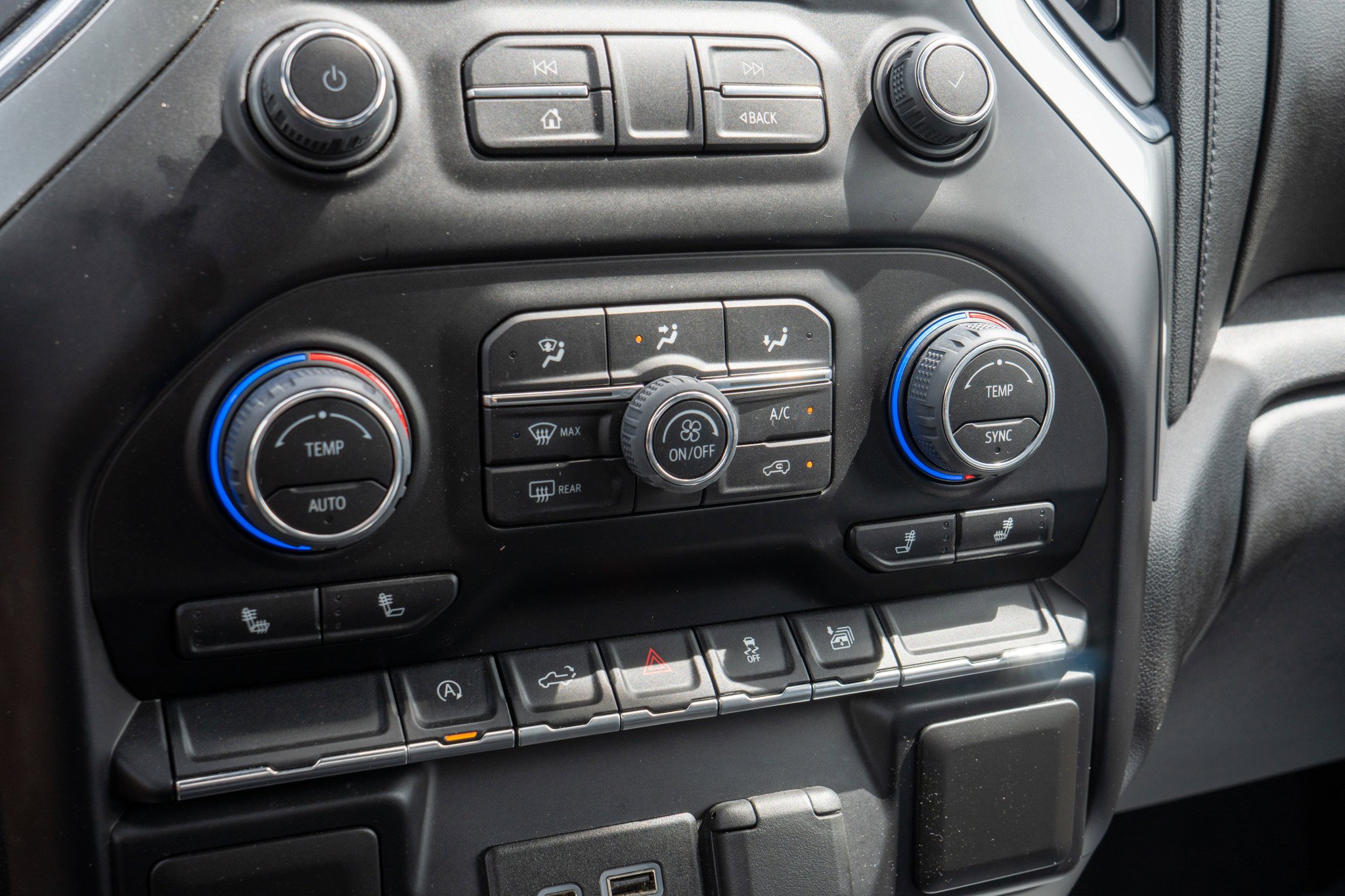 Used 2022 Shadow Gray Metallic Chevrolet LT image 20