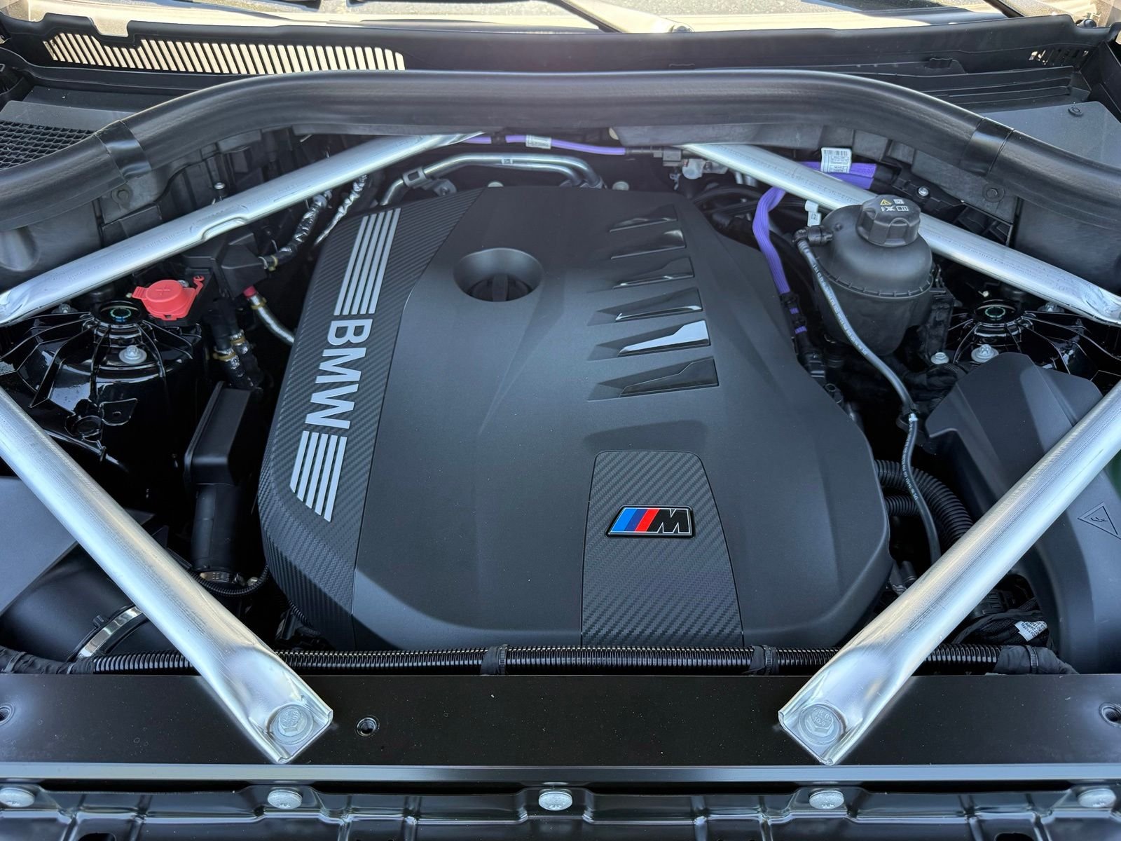 New 2027 Black Sapphire Metallic BMW xDrive40i image 31