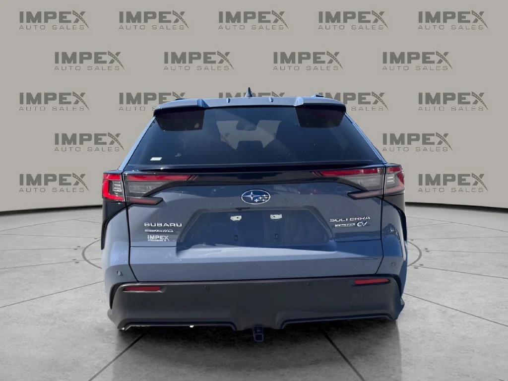 Used 2023 Gray Subaru Limited image 4