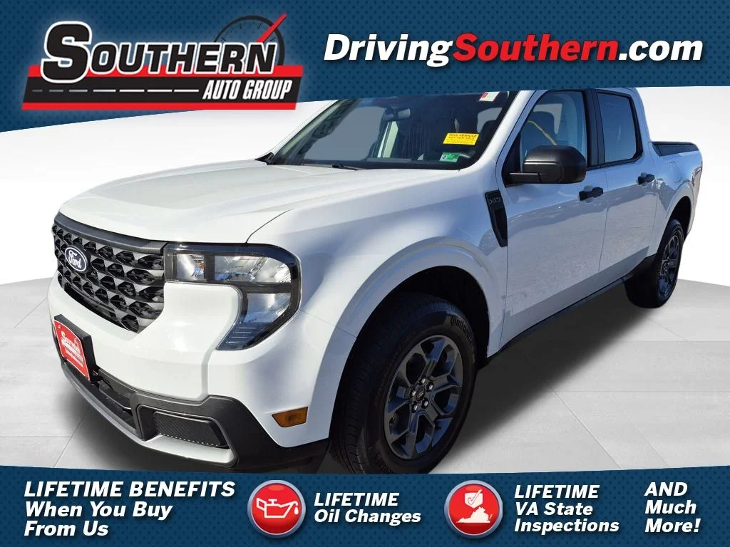 Used 2025 White Ford XLT image 1