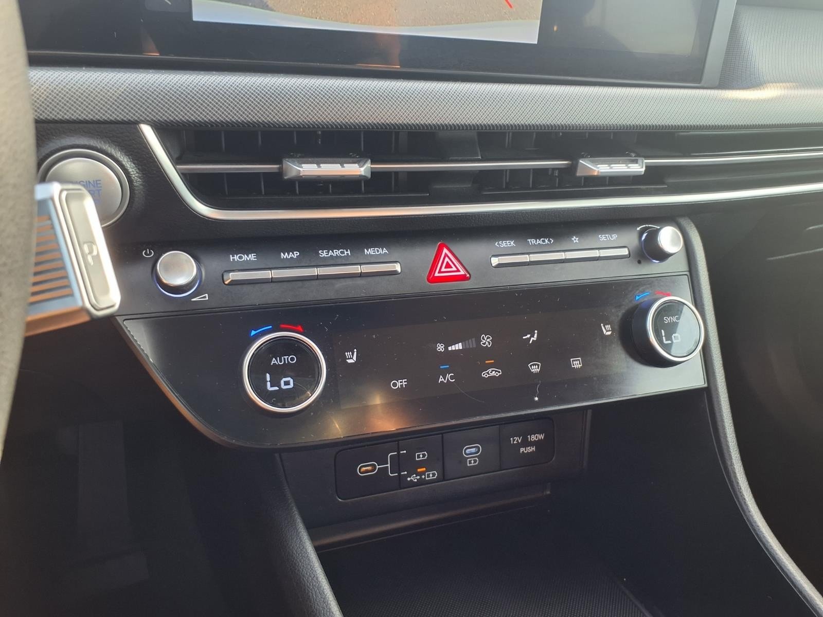2025 Hyundai Sonata photo 24 of 25