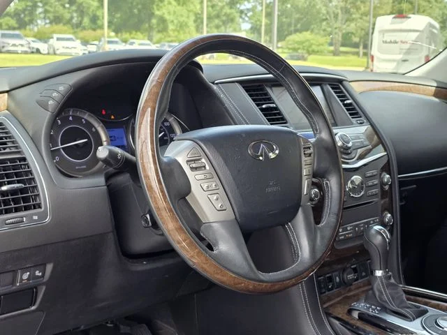 Used 2017 Liquid Platinum INFINITI THEATER PACKAGE image 28