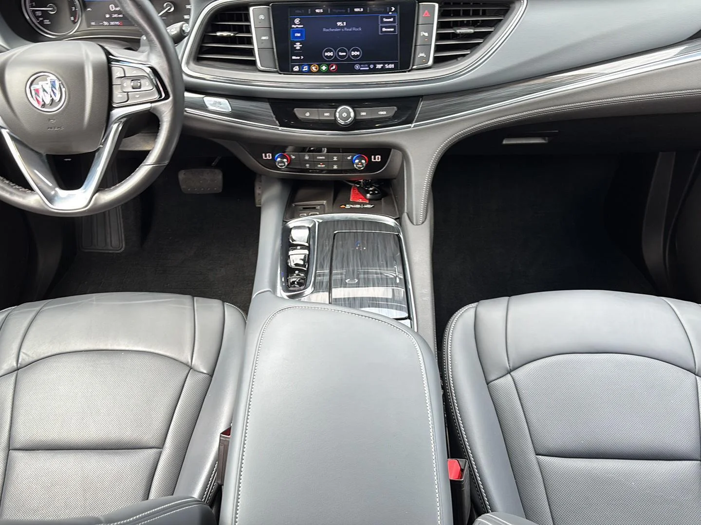 Used 2024 Emperor Blue Metallic Buick Essence image 22