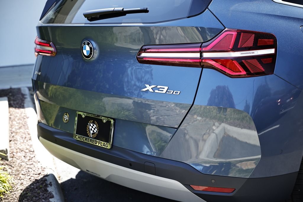 2025 BMW X3 30 - Photo 8