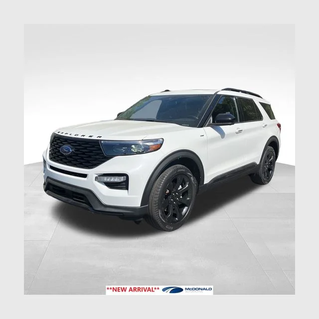 Used 2023 White Ford ST-Line image 1