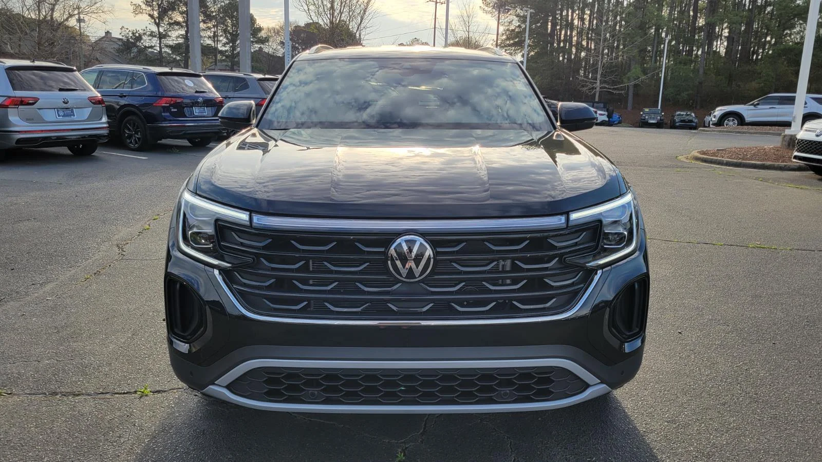 New 2026 Deep Black Pearl Volkswagen 2.0T SE w/Technology image 8