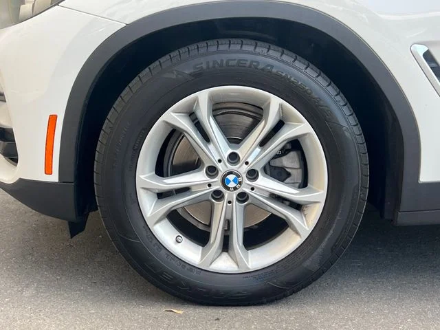 Used 2019 Alpine White BMW sDrive30i image 11