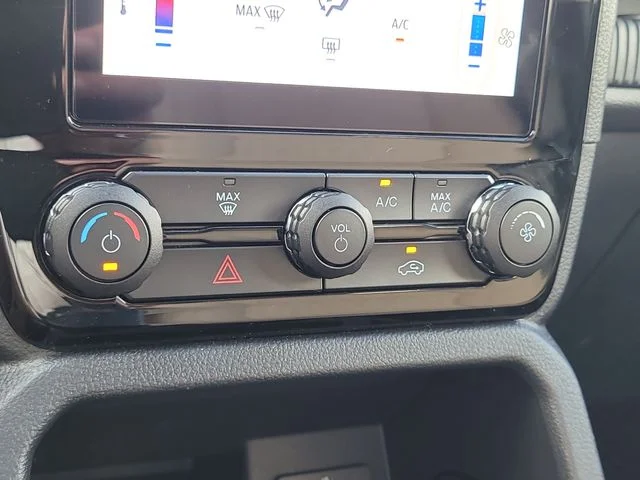 New 2026 Desert Sand Ford XLT image 25