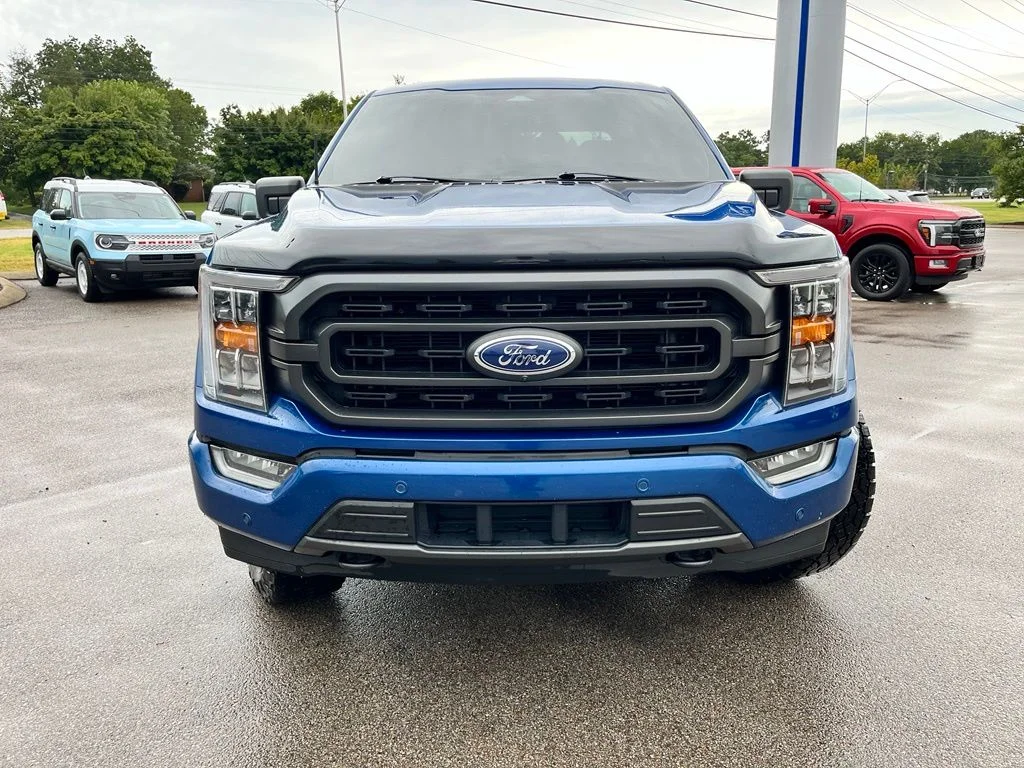 Used 2023 Blue Ford XLT image 2