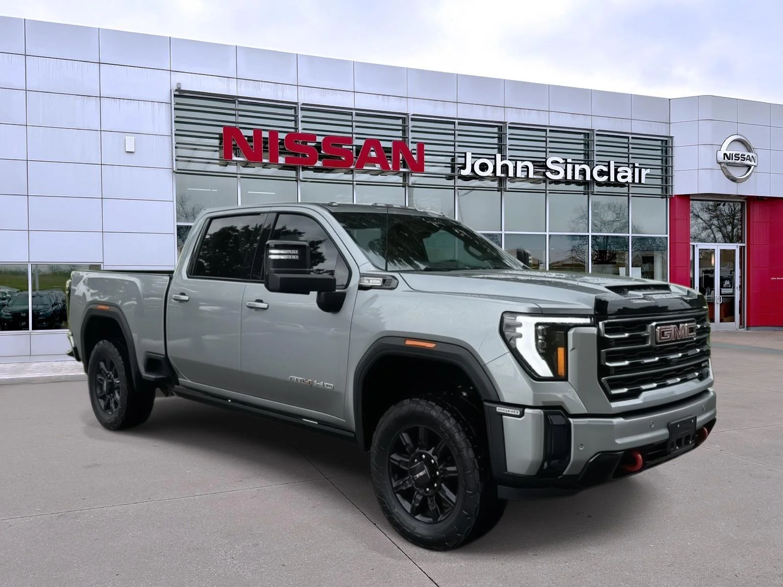 2025 GMC Sierra 4WD Crew Cab Standard Box AT4's photo