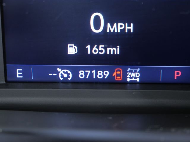 Used 2021 Gray Chevrolet LT image 31