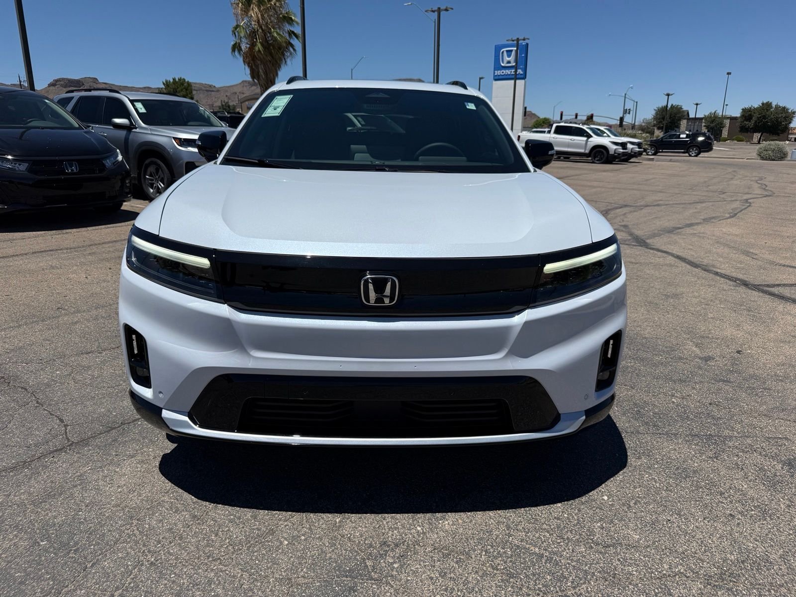 2026 Honda Prologue Touring - Photo 2