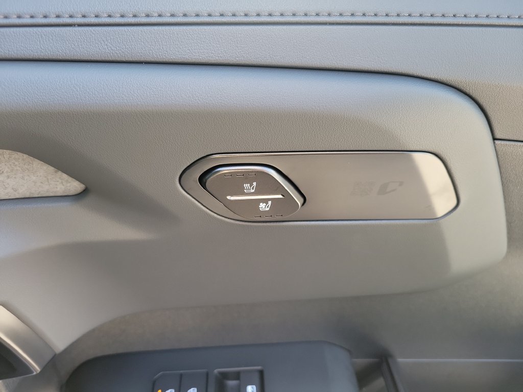 New 2027 Terrain Brown Matte Kia X-LINE SX image 12