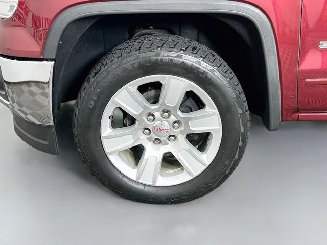 Used 2014 Red GMC SLE image 18
