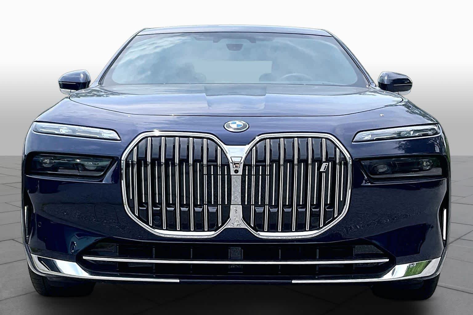 New 2026 Tanzanite Blue II Metallic BMW eDrive50 image 3