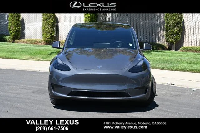 Used 2021 Tesla Model Y Long Range with VIN 5YJYGDEEXMF086905 for sale in Modesto, CA