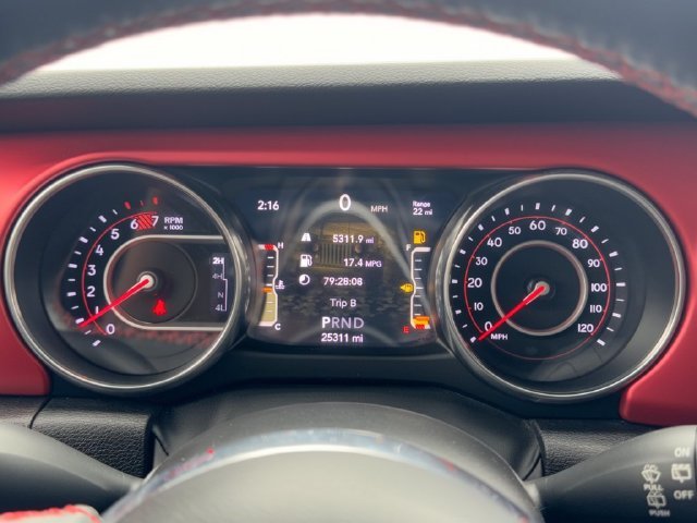 Used 2022 White Jeep Unlimited Rubicon image 20