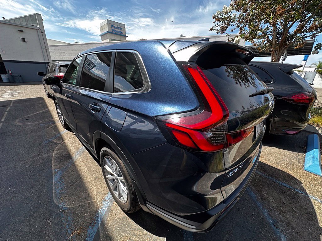 Used 2024  Honda EX image 19