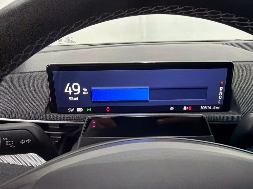 Used 2022 Blue Ford GT image 13