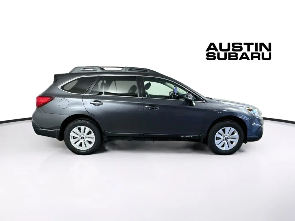 Used 2019 Gray Subaru 2.5i Premium image 8