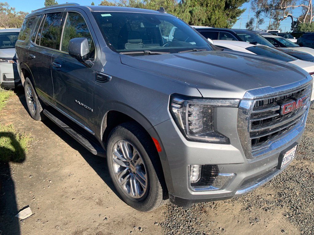 Used 2024 Silver GMC SLT image 4