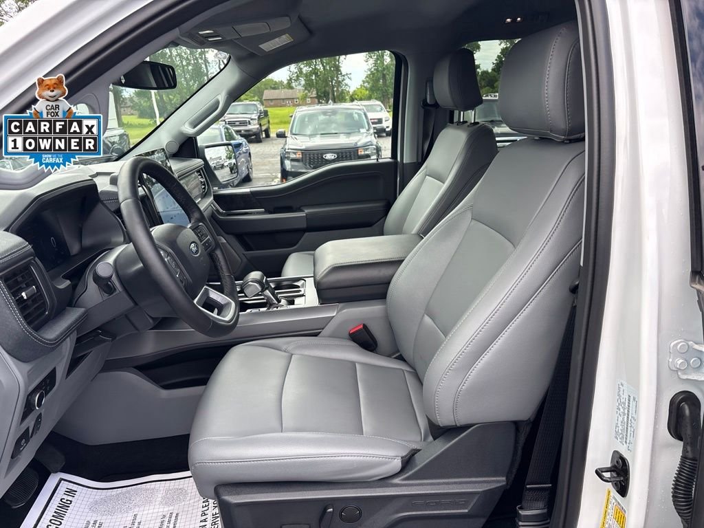 2025 Ford F-150 Lightning Flash - Photo 26