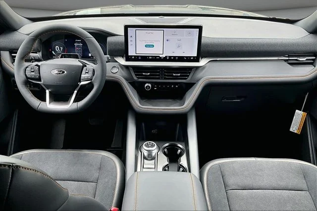 New 2026 Vapor Blue Metallic Ford Tremor® image 5