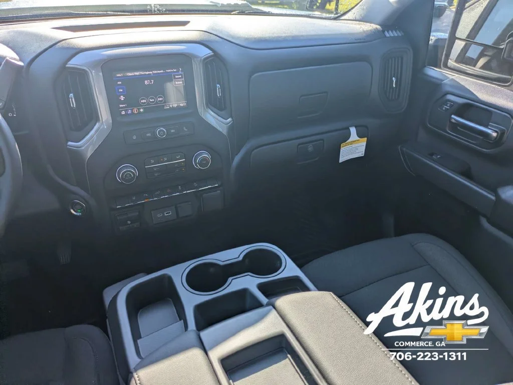 2026 Chevrolet Silverado 2500 HD Custom - Photo 17