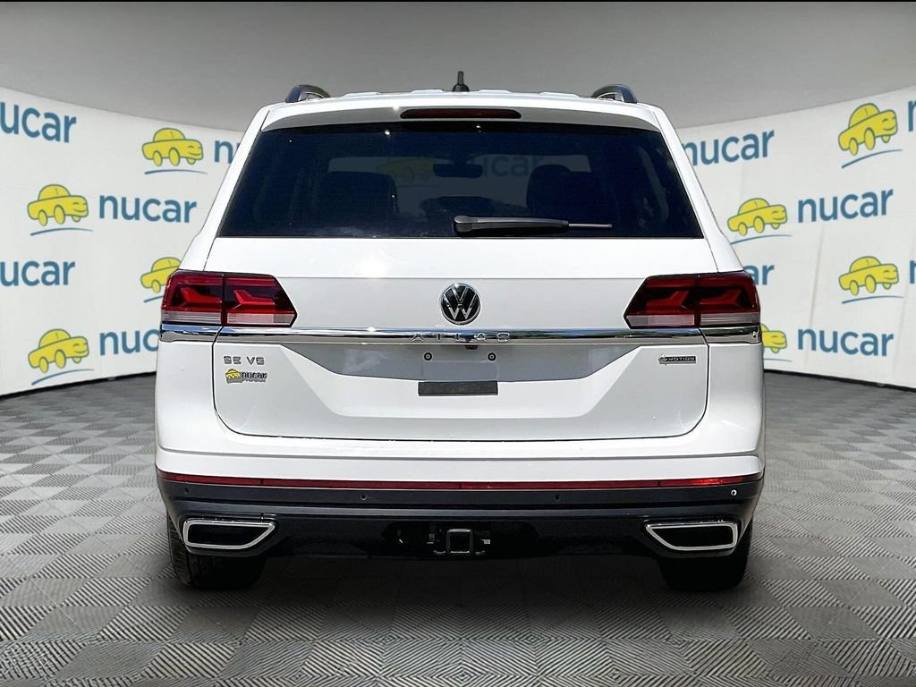 Used 2023 White Volkswagen 3.6L V6 SE w/Technology image 5