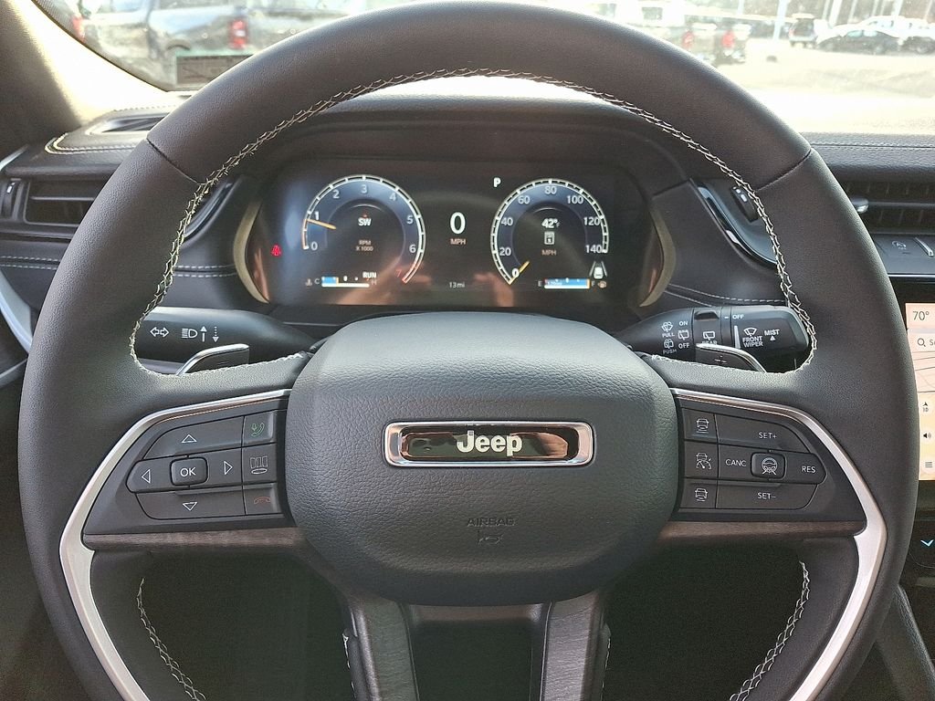 New 2026 Baltic Gray Metallic Clearcoat Jeep Altitude image 15