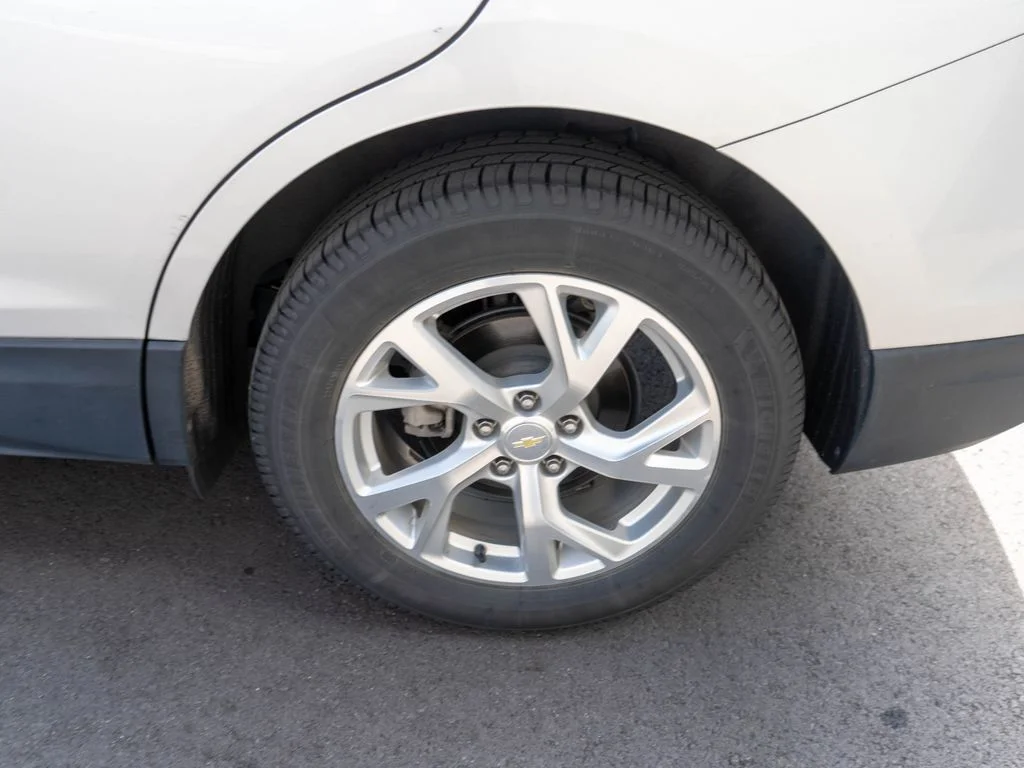 Used 2021 Silver Chevrolet LT image 26
