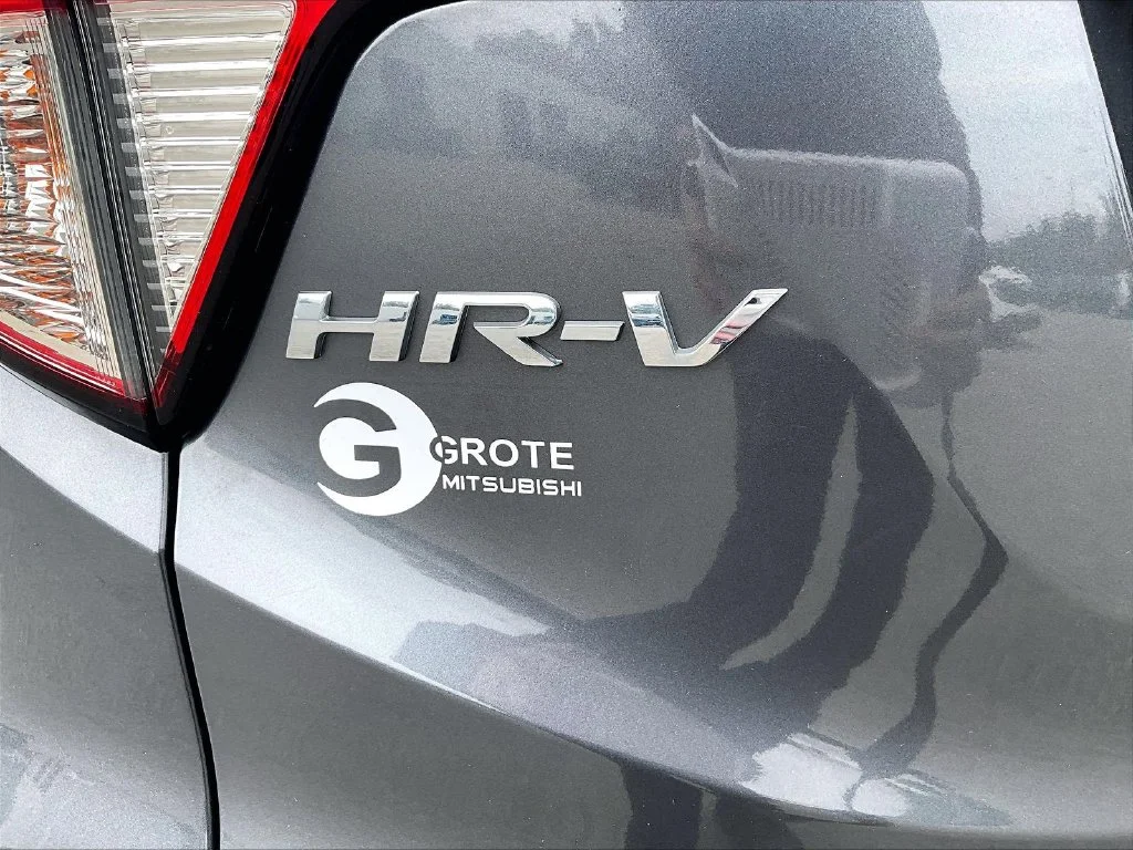 Used 2021 Black Honda EX image 9