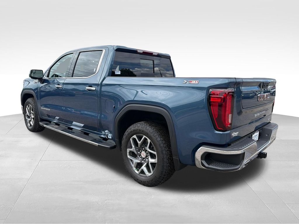 Used 2024 Blue GMC SLT image 3