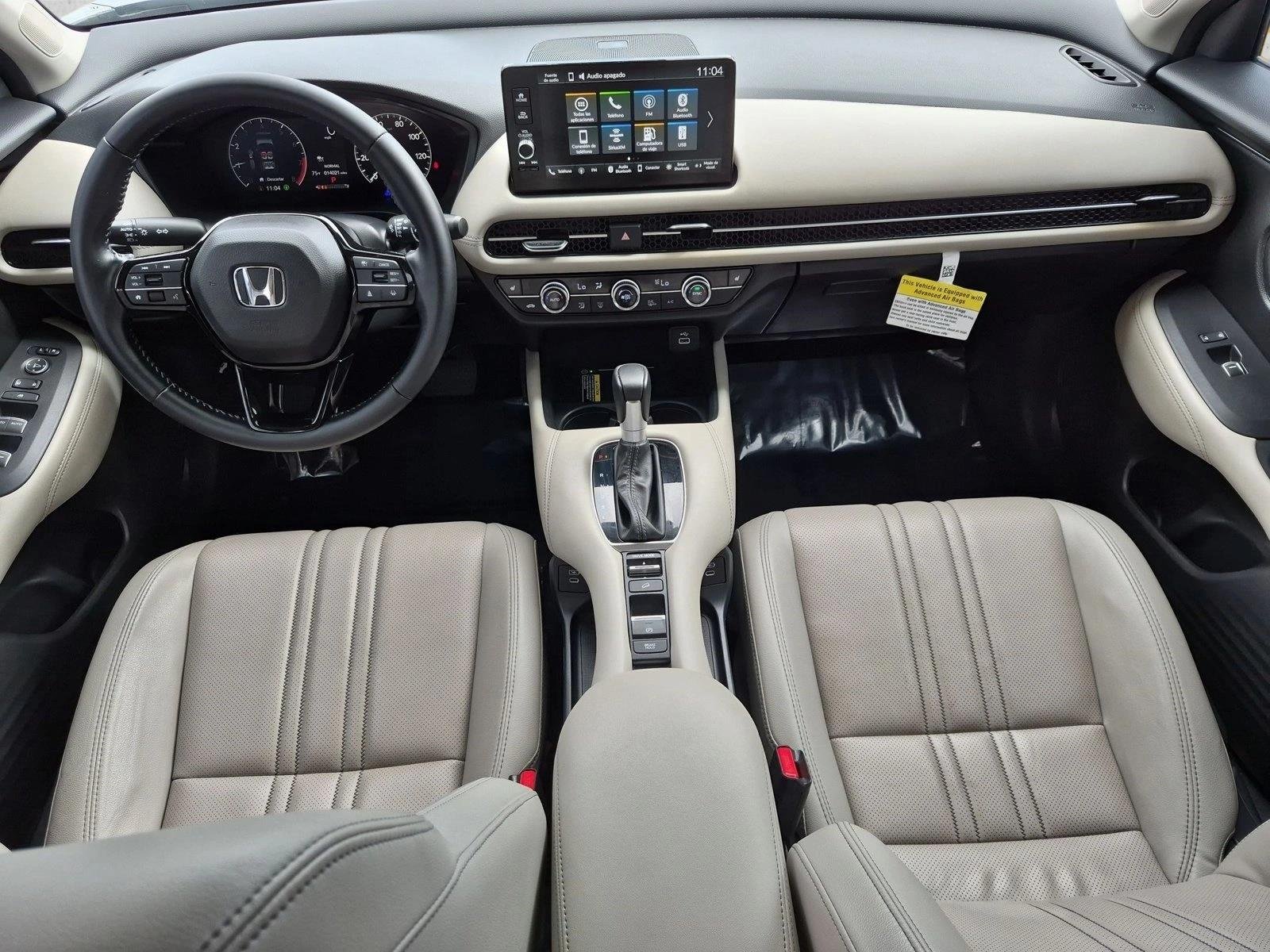 Used 2025 Silver Honda EX-L image 17