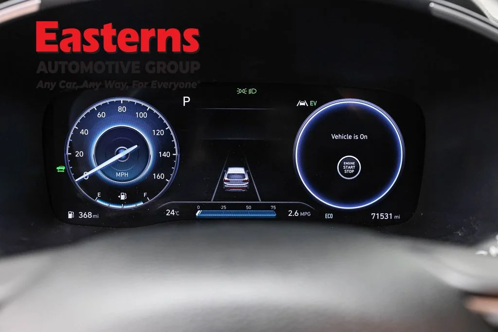 Used 2023 Silver Hyundai Blue image 18