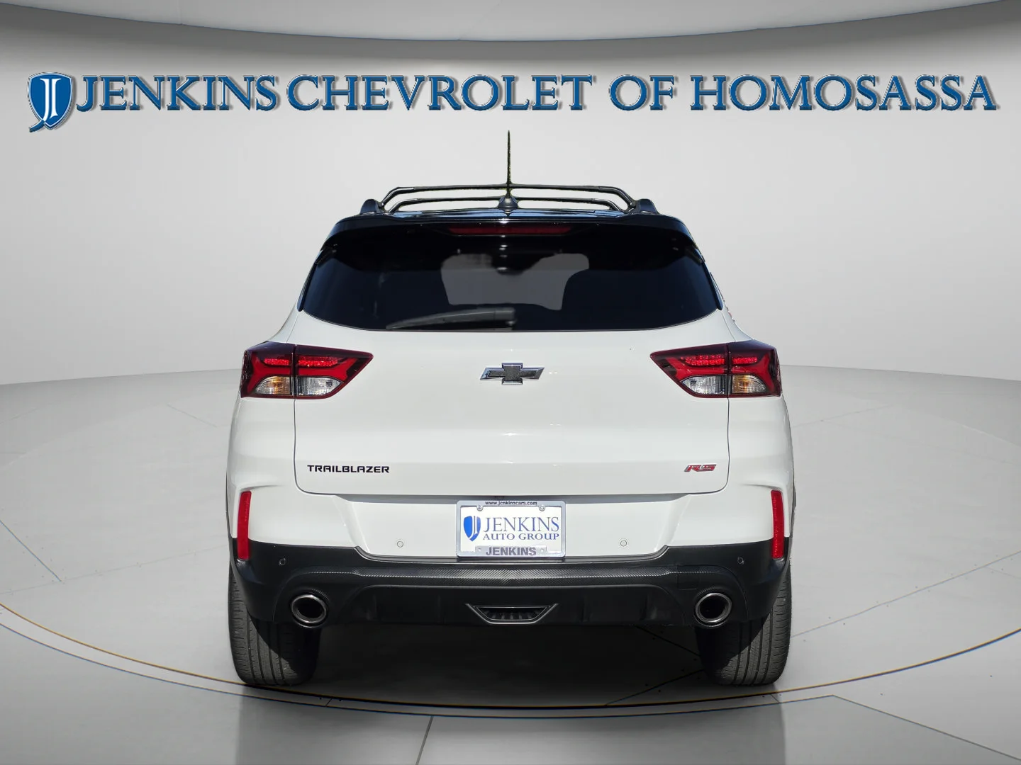 Used 2023 Summit White Chevrolet RS image 6