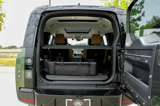 New 2026 Woolstone Green Metallic Land Rover S image 63