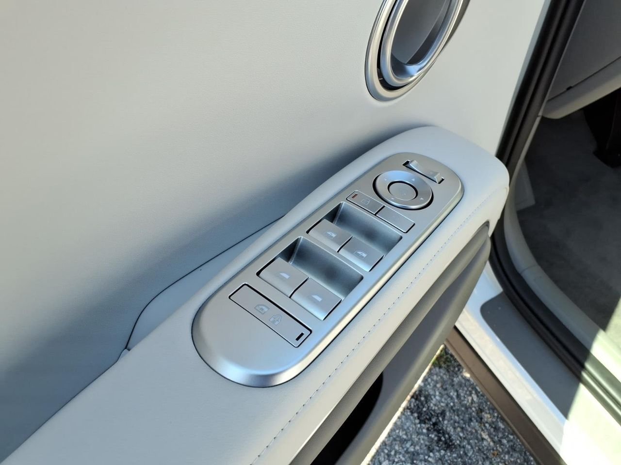 New 2026 Creamy White Pearl Hyundai Limited image 12