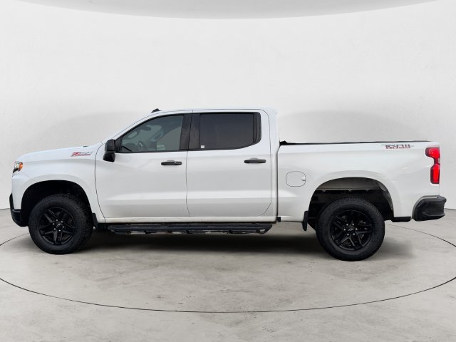 Used 2022 White Chevrolet LT Trail Boss image 8