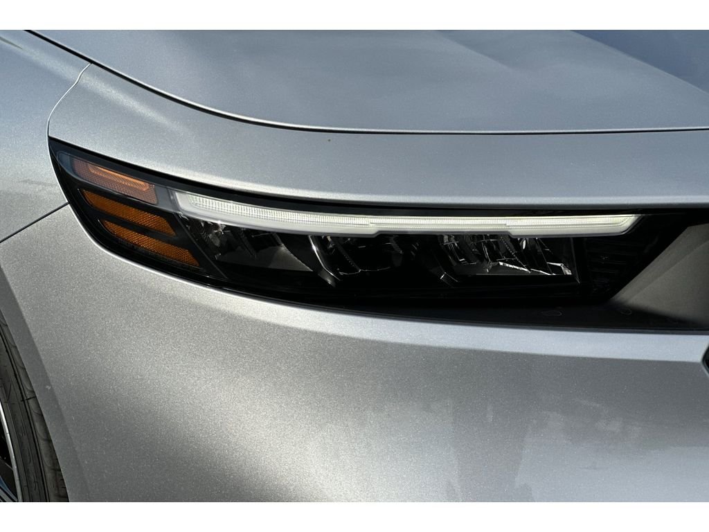 New 2026 Solar Silver Metallic Honda SE image 29