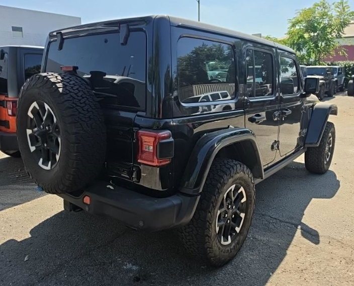 Used 2024 Black Jeep Rubicon X 4xe image 4