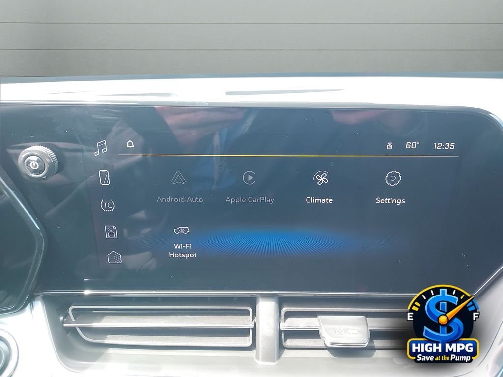 Used 2025 Gray Chevrolet LT image 17