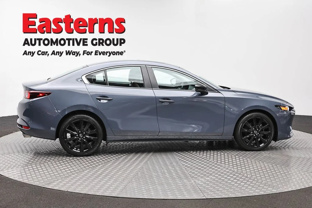 Used 2025 Gray Mazda 2.5 S Carbon Edition image 4