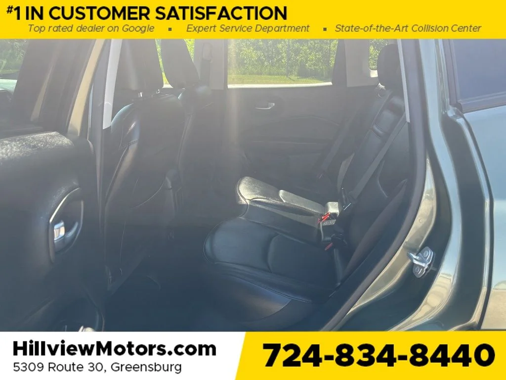 Used 2019 Olive Green Pearlcoat Jeep Limited image 26