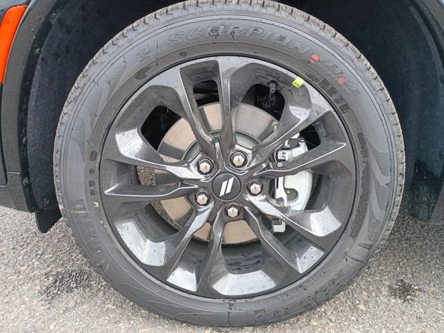 New 2026 Diamond Black Clear-Coat Exterior Paint Dodge GT Plus image 22
